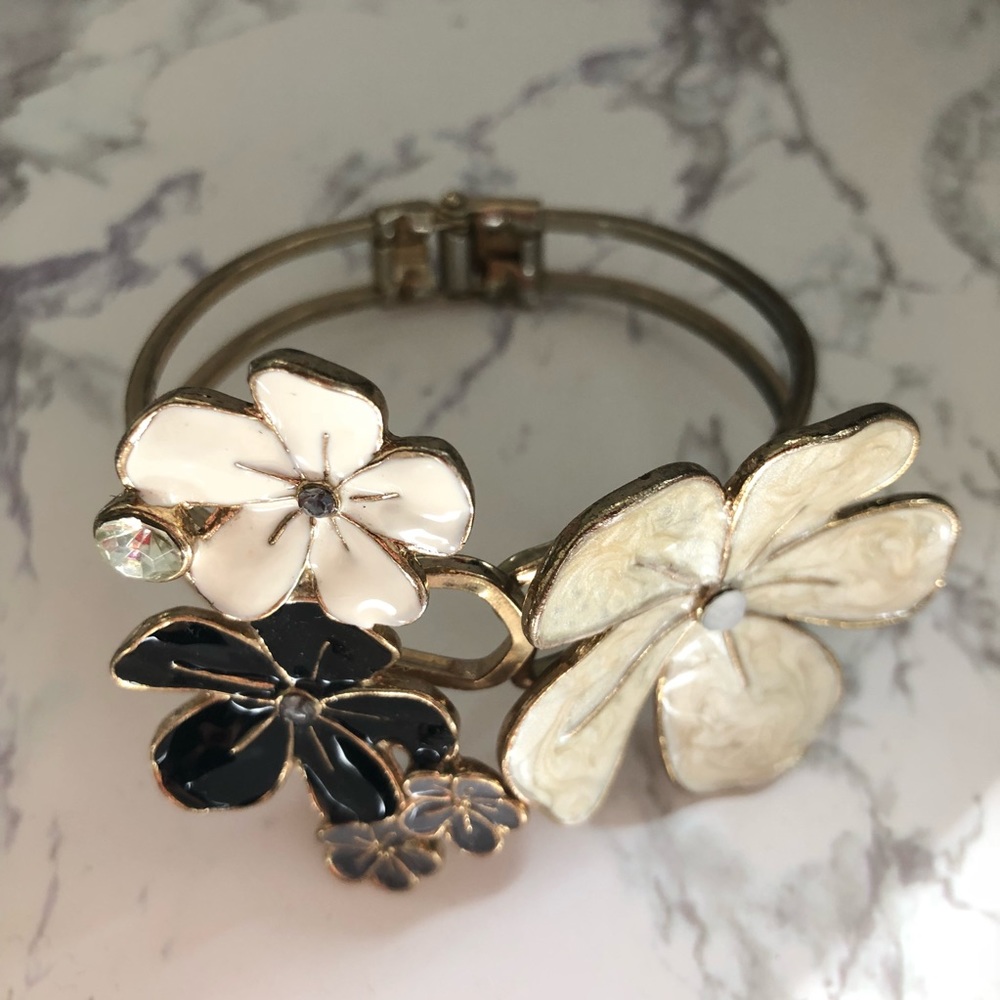 floral arm band / bracelet